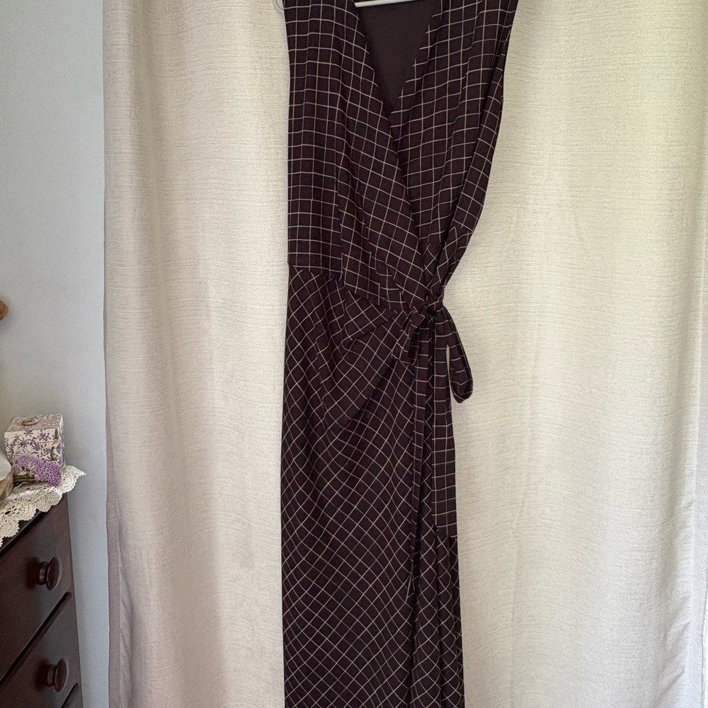 Vince Black and Cream Sleeveless Wrap Maxi Dress